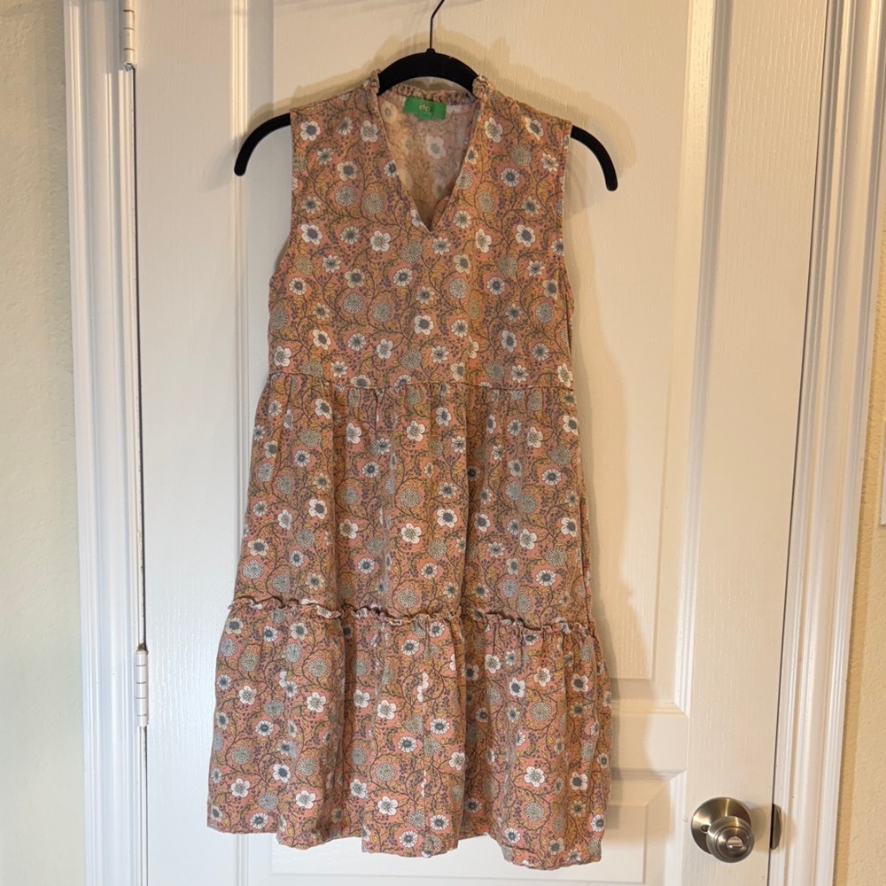 Dip‎ Floral V-Neck Dress in Pink and White